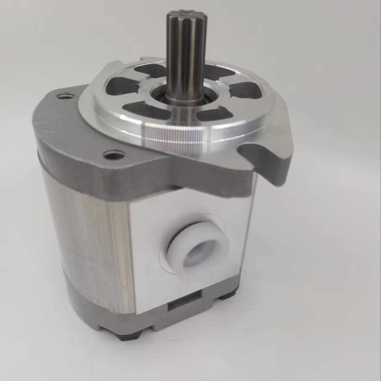 Hydraulic pilot pump 9218005 ZAX230 Hydraulic gear pump