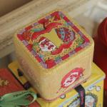 Custom Logo Food Grade Round Tin Boxes For Cookies / Food / Gift Packaging