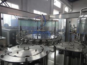 China Pulp Juice Filling Machine / Mirinda Soft Drinks Automatic Liquid Filling Machine factory