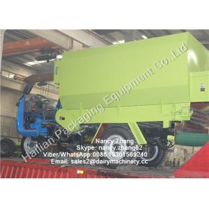 Small Scale Dairy Farm TMR Mixer Vertical Silage Tricycle Spreader