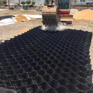 China High Honeycomb Black HDPE Geocell Reinforcement Driveway For Road Gravel Stabilizer Grid Retaining Wall Embankment on sale