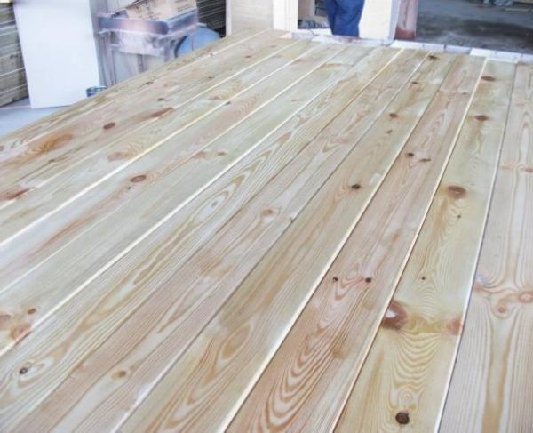 Russian Pine Wood Lumber 4000*180*25mm For Floor , Beams , Rails , Roofing ,
