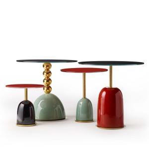 China Fiberglass Painted Base Hotel Coffee Table Round Metal Corner Couch Side Table factory