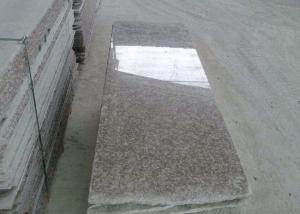 China Peach Red Granite Stone Tiles / Slabs 2 - 3g / M³ Granite Density factory