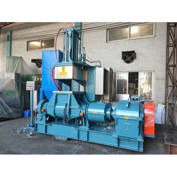 China 110L 150L 200 Liter Rubber Dispersion Kneader Plastic Mixer factory