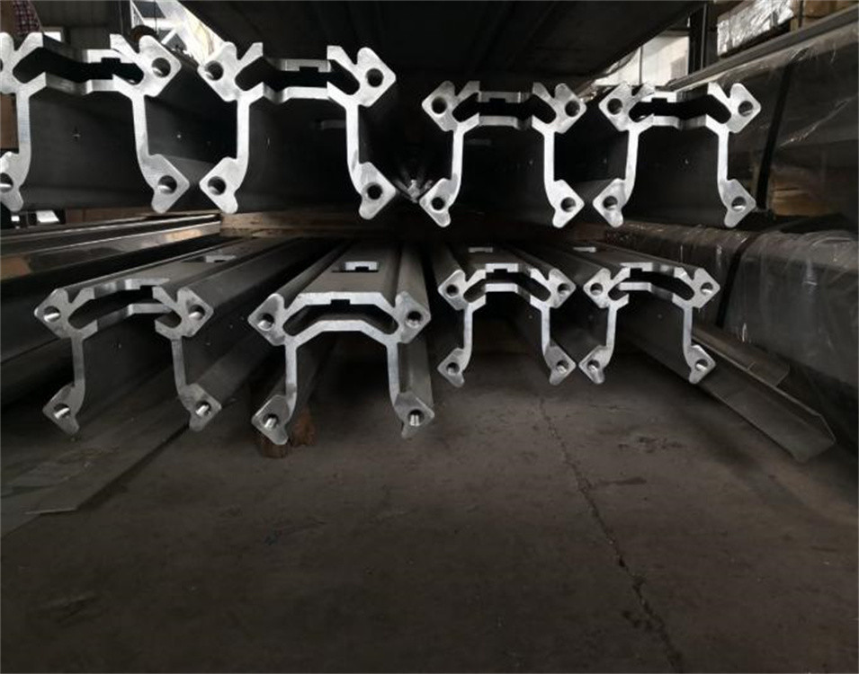 ROC L6 Aluminium Industrial Profile DTH Drill Rigs Use Feed Beam Sections