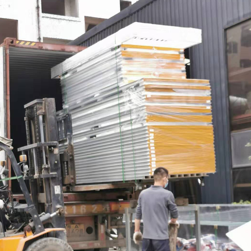 16KW LPG Burner Outdoor Automotive Paint Booth 380V With 24000 Air Flow