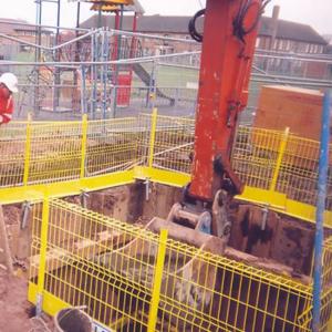 Stackable Edge Protection Barrier with Space-saving Storage Design