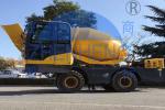 2.5m3 Self Loading Concrete Machine