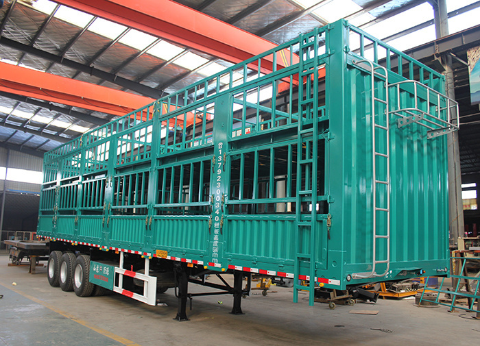 Relay Valve Wabco Livestock Semi-Trailer for Cow or Sheep in Chinese Agricultural Trailer