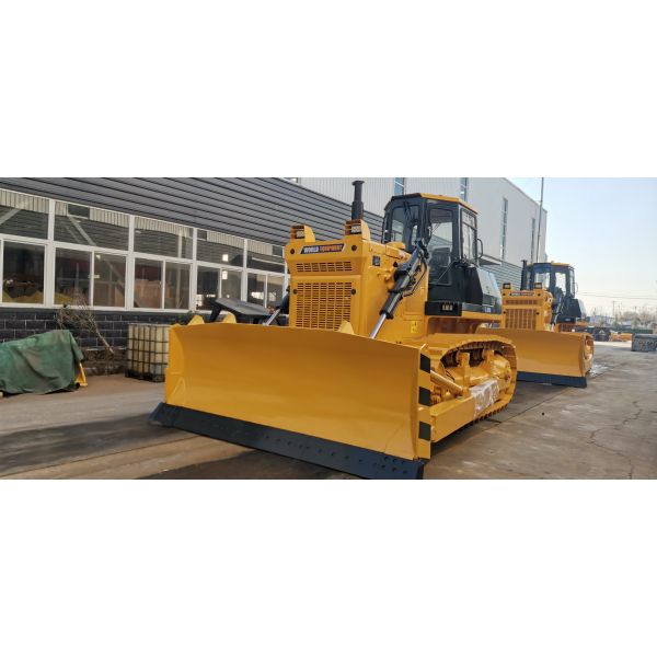 China 3725mm Blade Width Track Type Tractor With Three Teeth Or Single Teeth Optional Ripper factory