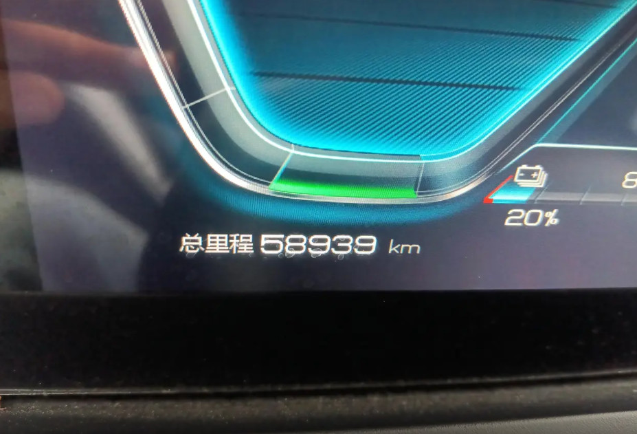 Song Pro DM 2019 DM 1.5T 4WD Performance Edition Luxury BYD Compact SUV Plug-in Hybrid 1.5T 160HP L4 Plug-in Hybrid