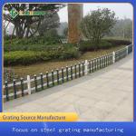Small PVC Lawn Welded Mesh Fencing Lawn Border Fence Guardrail