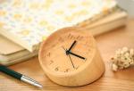 Handmade Decorative Rubber Wood Grain Desk Clock Mini Unique Shape