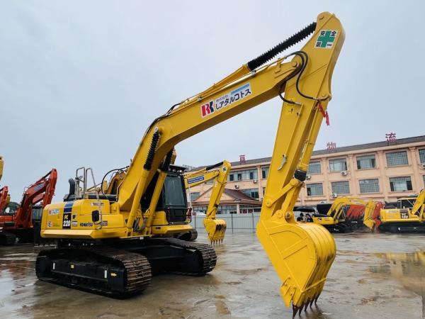 Used Komatsu PC220-8 Secondhand Crawer Excavator Backhoe 1 CBM Bucket Capacity