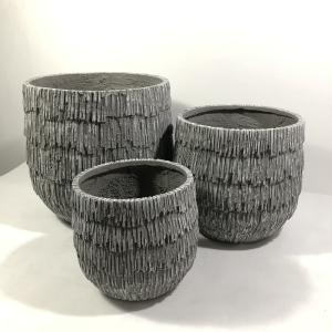 China Texture Surface GRC Flower Planters Long-Lasting Beautiful For Your Garden factory