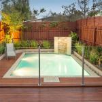 Balcony Guardrail Glass Railing Aluminum Decking Outdoor Living Space
