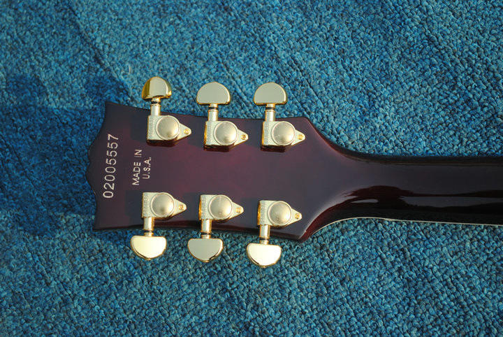 High Quality cheaper price LP custom Electric Guitar sunburst color center solid rosewood fingerboard,chrome parts, Whol