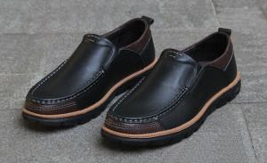 China Full Grain Leather Casual Shoes Soft Comfortable Driving Shoes For Men factory