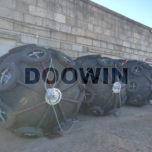 Yokohama Inflatable Rubber Fender Boat Mooring Fenders