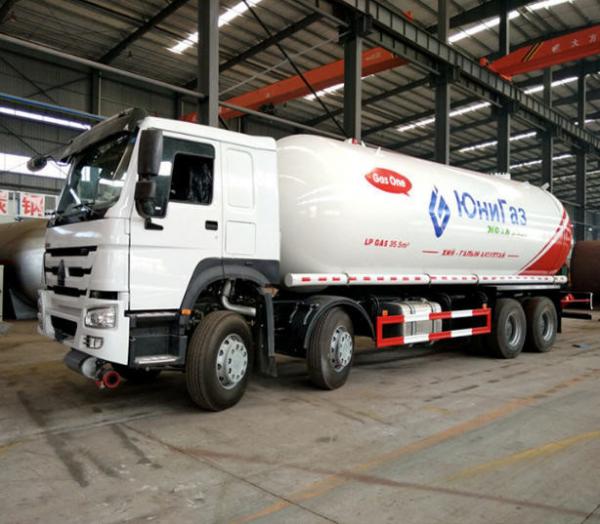 China Mobile Howo Propane Tank Truck / LPG Delivery Truck 8x4 36000 Liters ZZ1317N4667W factory