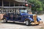 Comfortable 11 Seats Pure Electric Vintage Cars Tourist Vehicles With AC System