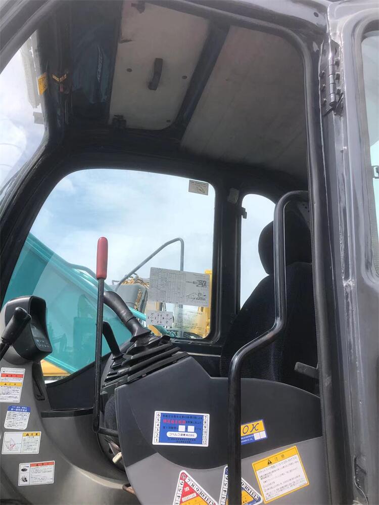 Year 2020 Japan Made Used Kobelco Excavator SK130 with Original Hydraulic Cylinder