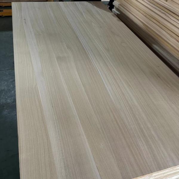 Moisture Content of 8%-12% Primed Solid Wood Paulownia Wood Panels for Home