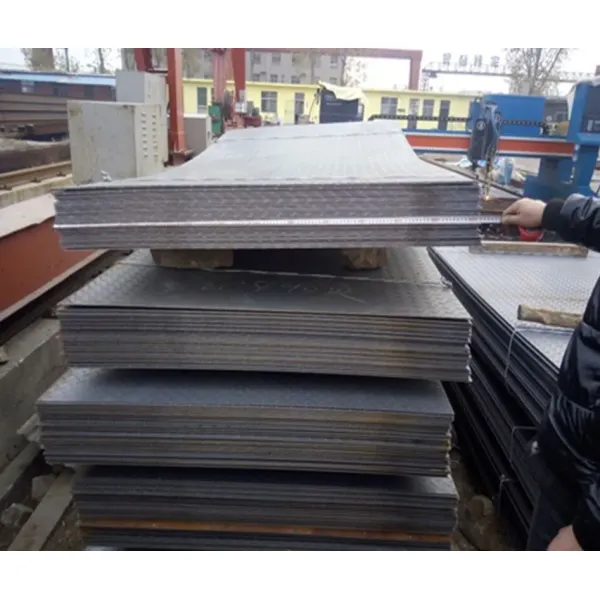 S235jr A36 Ss400 Q235B Tear Drop Mild Steel Checkered Metal Floor Plate