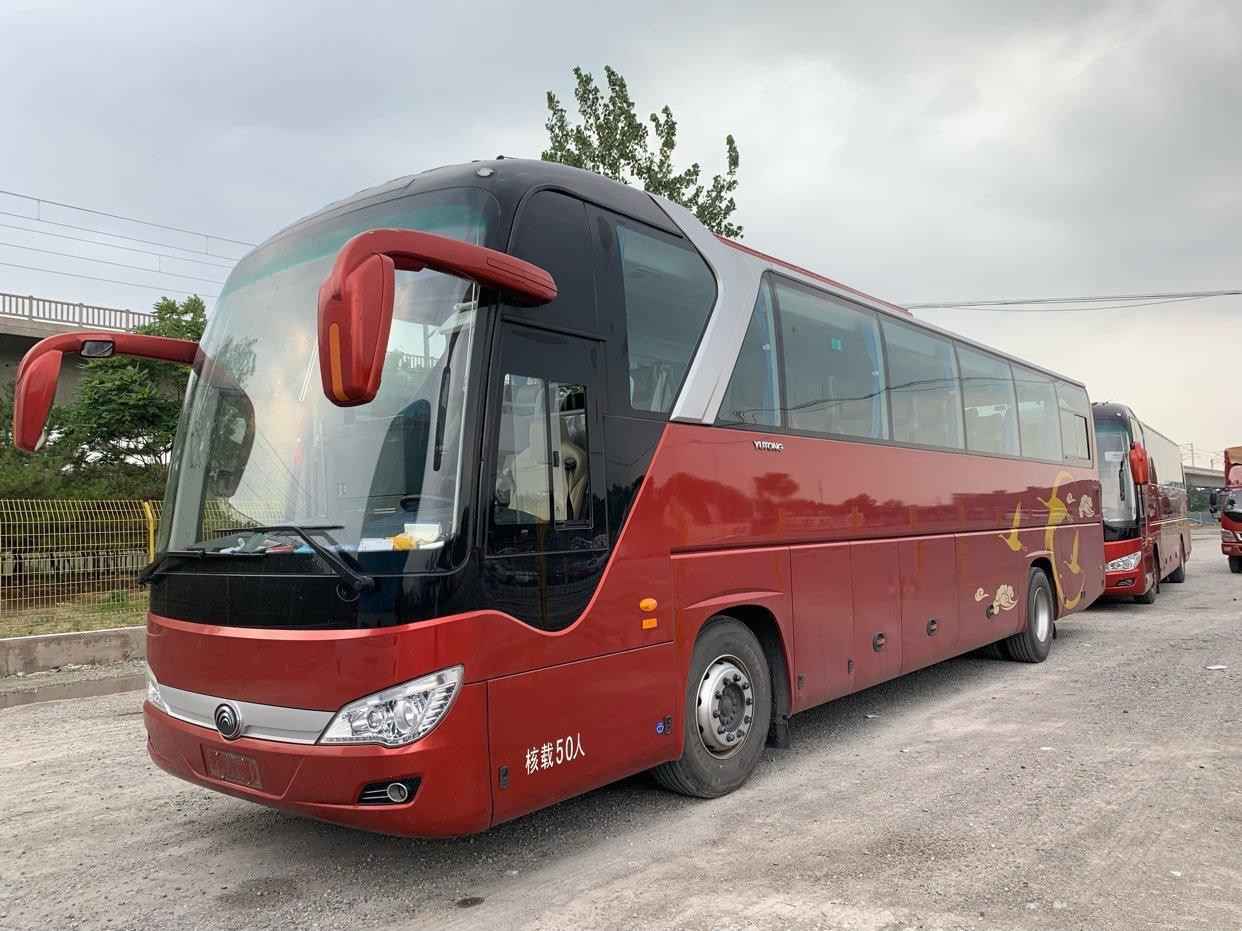 Used Yutong Bus ZK6122 50 Seats 2+2 Layout 2019 Airbag Chassis 243kw Rear Yuchai Engine