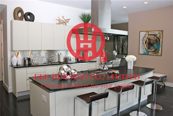 China Customized Modern Lacquer Kitchen Cabinet with Excellent Design and Quality MOQ is 1 set & Shipping by Sea factory