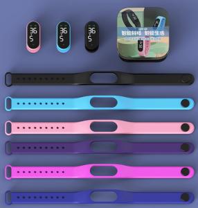 China Body Temperature Measuring 45℃ Smart Bracelet Wristband factory