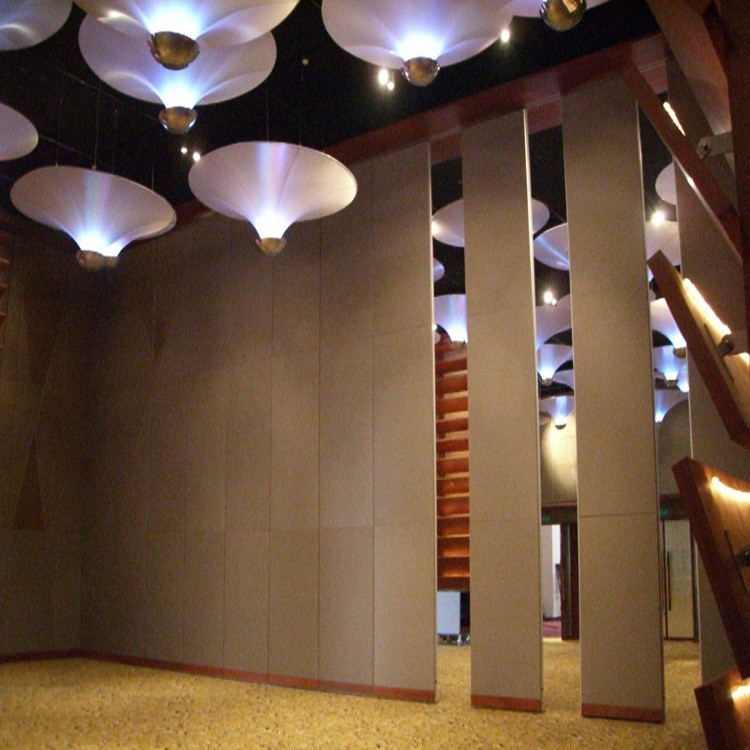 Movable Accordion Partition Walls Wooden Acoustic Collapsible Door For Restaurant Weeding Room