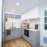 Modern Style Matt Finish Melamine Kitchen Cabinet For Apartment