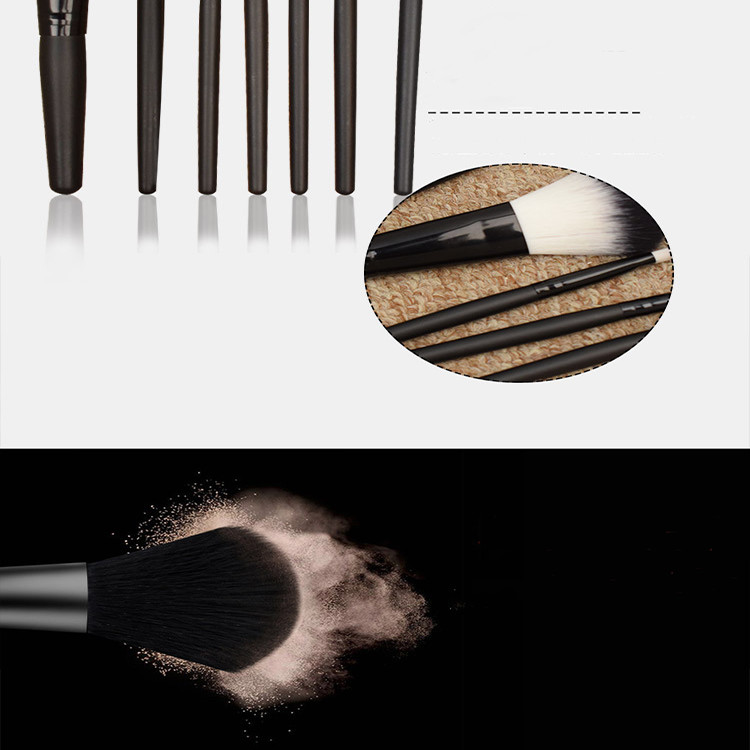 Beautiful Shape Full Makeup Brush Set Ergonomic Microphone Dotted Design