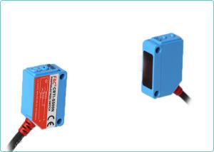 China 31*31mm Square 5m Through beam Photoelectric Sensor PNP NO 3 Wires 12 Volt factory
