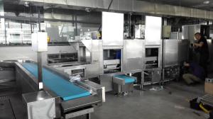 China Durable High Temp Dishwasher Flight Type Industrial Size Dishwasher OEM factory
