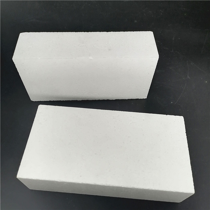 99% Al2O3 Content Corundum Mullite Brick for Glass Melting Furnace