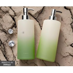 Customized Plastic Bottles 300ml PE Bottle With Pump