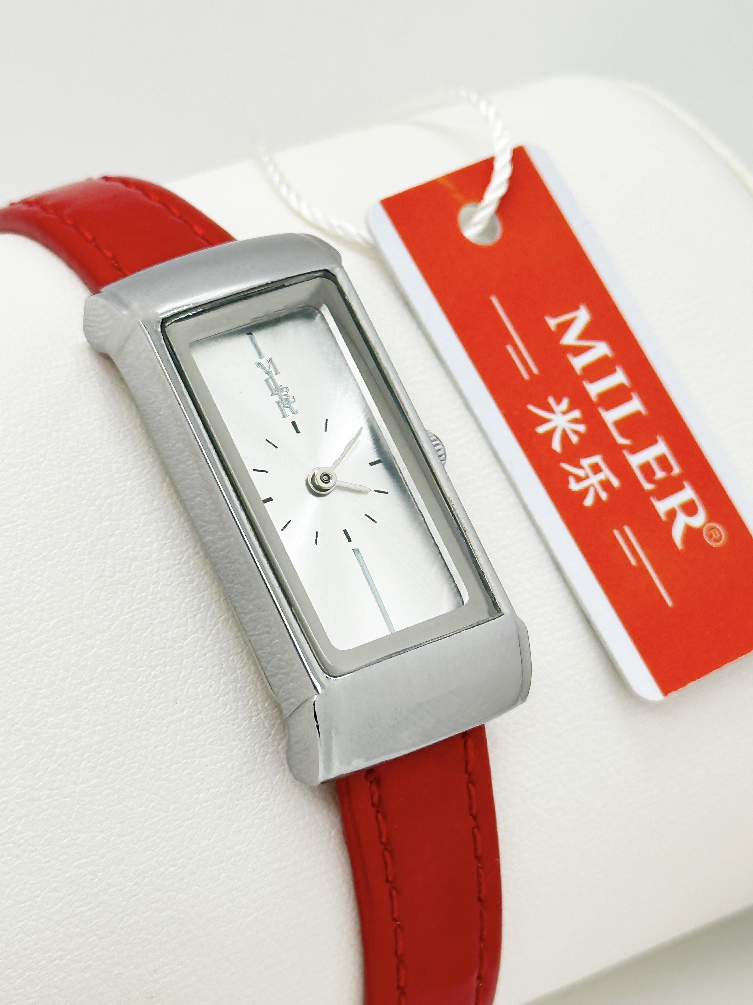 Red Leather Strap Lady Quartz Watch Fashion Quartz Leather Strap Wristwatches