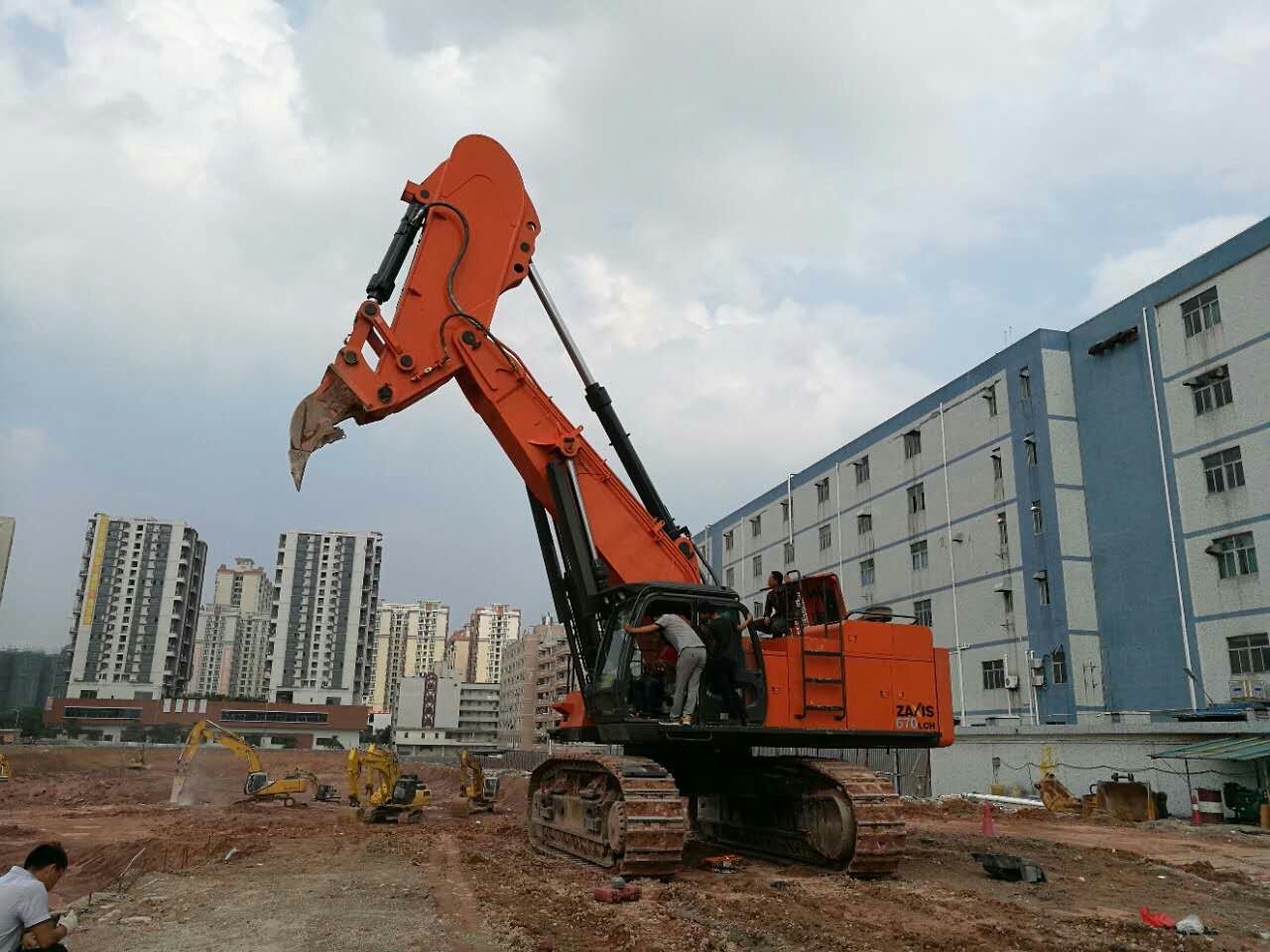 HUITONG Excavator Attachment Powerful Digging Ripper Bulldozer Rock Soil Ripper For 3-75 Ton Excavator SY335 PC200