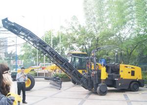 China Portable 0 - 7km/h Travel Speed 162KW Asphalt / Concrete Milling Machine Equipment XCMG factory