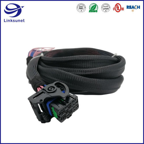 China Automobile Wiring Harness With 4 Row Crimp CMC 64319 Connector factory