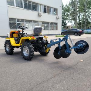 China 12HP To 18HP Farm Small Tractor Four Wheel Drive Mini Tractor With Disc Plow factory