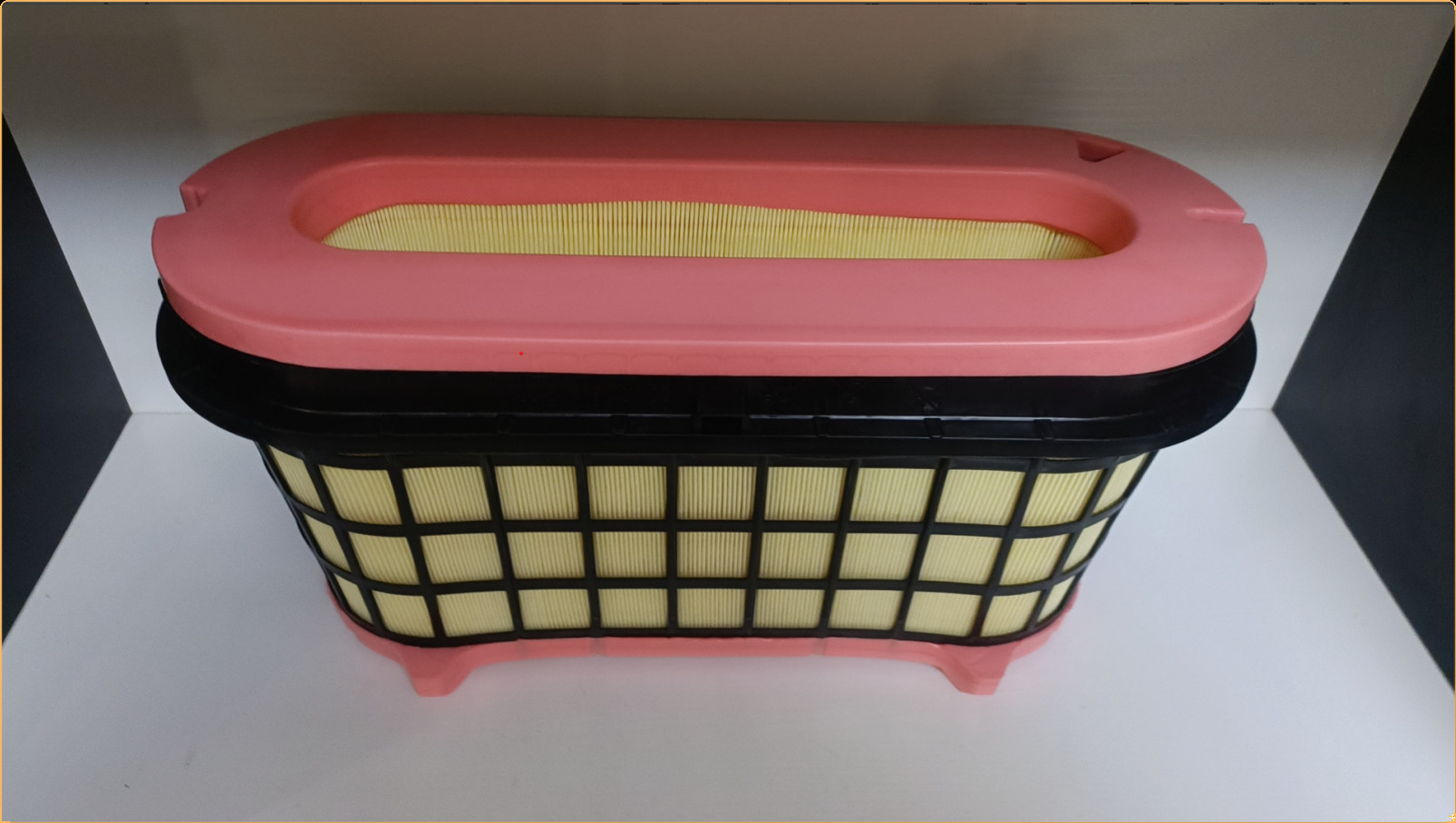 New Honeycomb Air Filter For Heavy Duty Truck Models A0040949104 And A0040949204 With Cellular Hole