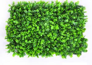 China Easy Installation Pet Friendly PP PE Green Grass Floor Mat factory
